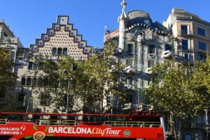 05. Gaudis creations are the quintessential highlights any Barcelona city tour